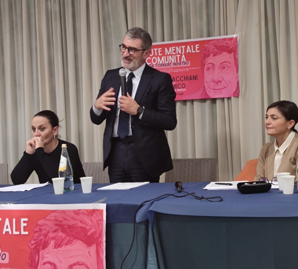 Salute mentale di comunità, a Francavilla l’incontro del PD con Serracchiani e D’Amico, la proposta di legge modello: “Ruolo più attivo delle Regioni”